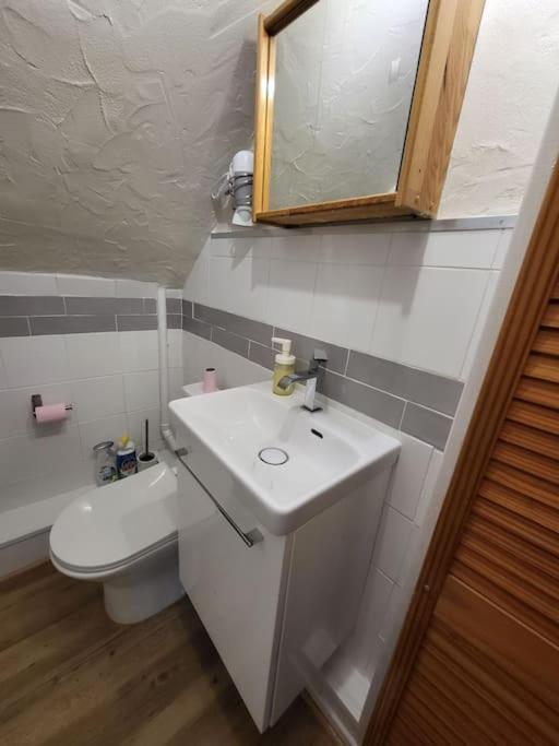 Charmant Appartement Au Coeur Du Quartier St-Pierre 阿棉 外观 照片